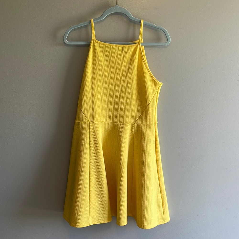 Yellow dress